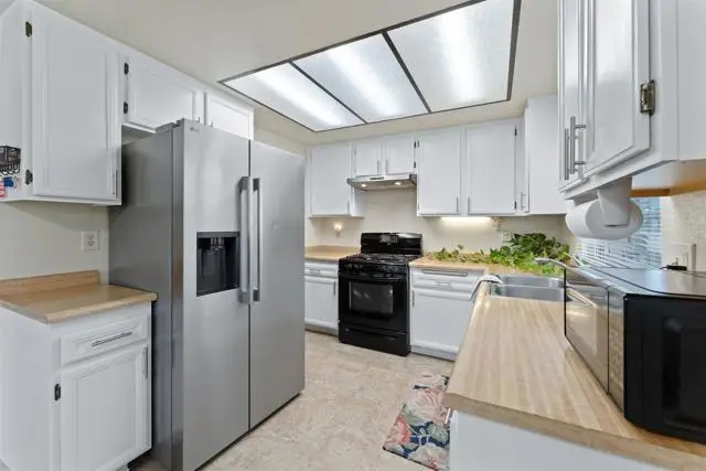 472 Devonshire Gln, Escondido, CA 92025 - Image #1