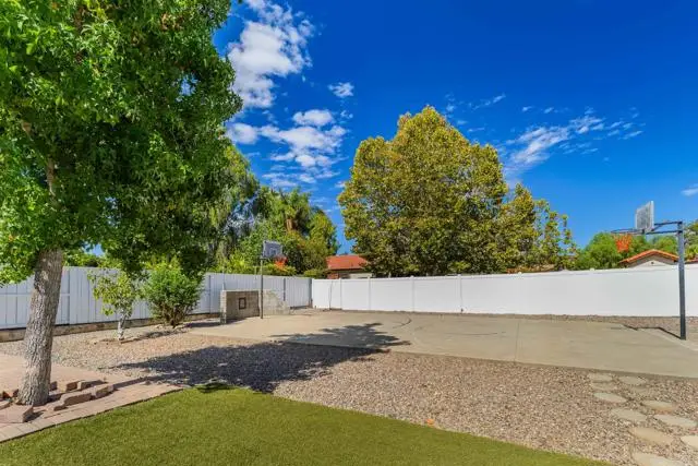 24010 Del Amo Rd, Ramona, CA 92065 - Image #3