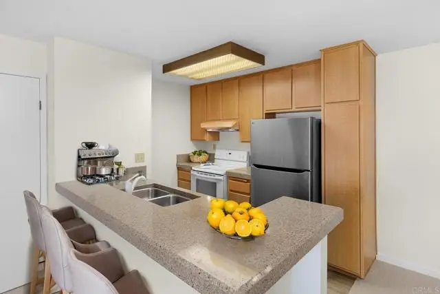 9130 Gramercy Dr #403, San Diego, CA 92123 - Image #3