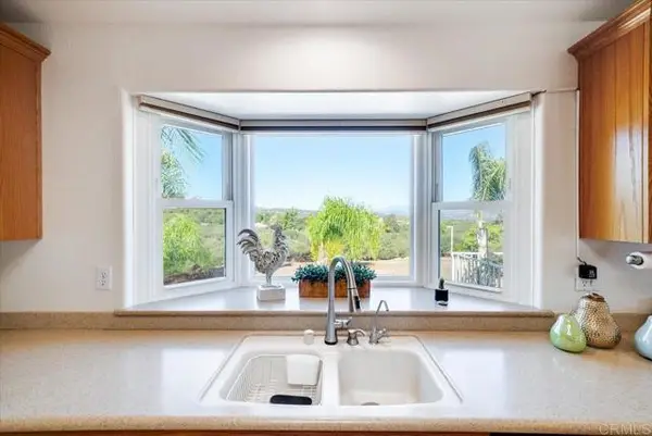 16996 Archie Moore Ring, Ramona, CA 92065