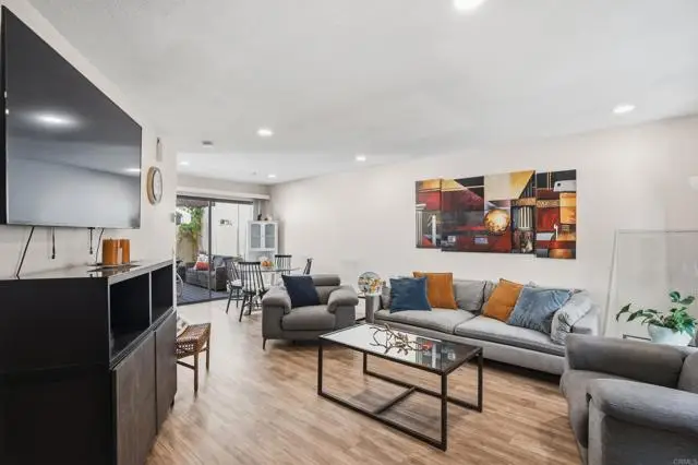 8435 Via Mallorca #92, La Jolla, CA 92037 - #2