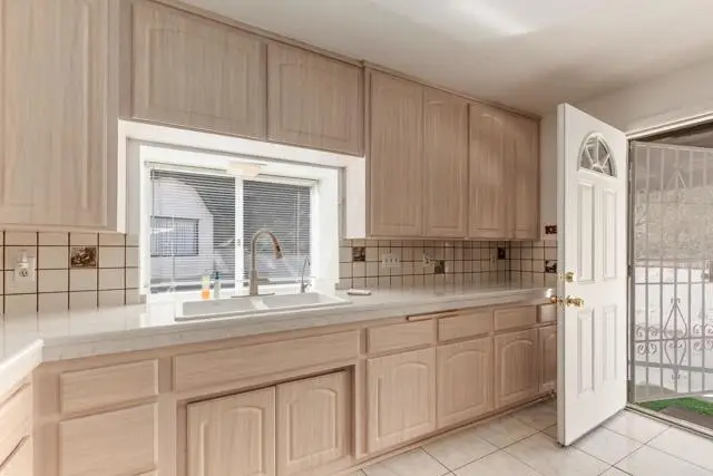 2573 Los Alisos S, Fallbrook, CA 92028 - Image #1