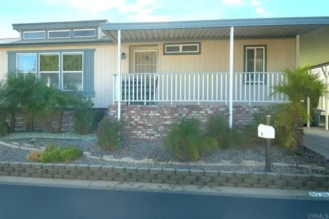 525 W El Norte Parkway #216, Escondido, CA 92026 - Image #2