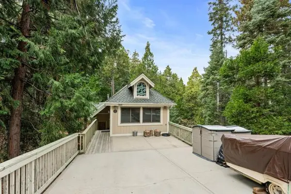 26328 Jacqueline Rd, Twin Peaks, CA 92391