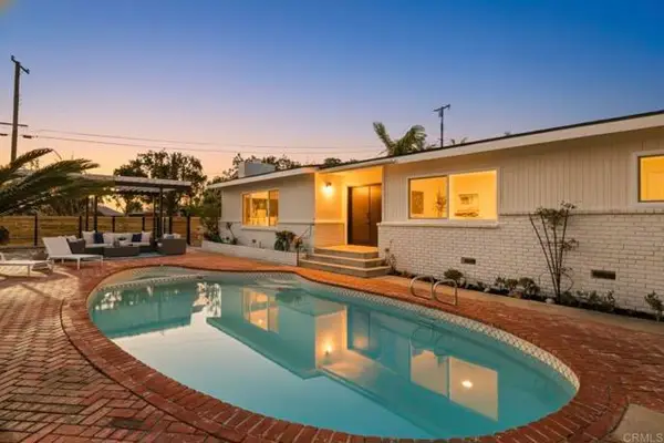 1019 Torole Circle, Vista, CA 92084