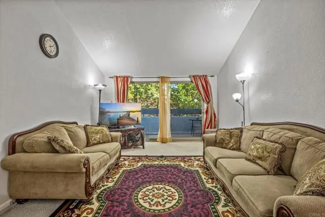 1350 N Escondido Boulevard #22, Escondido, CA 92026 - Image #3