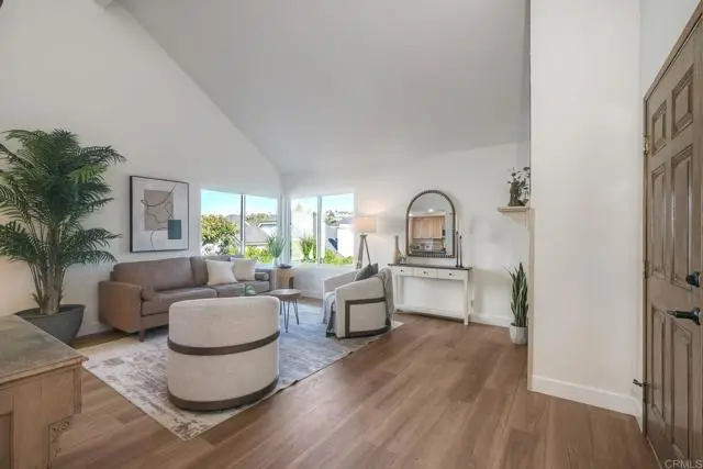 548 Via De La Valle #J, Solana Beach, CA 92075 - Image #2