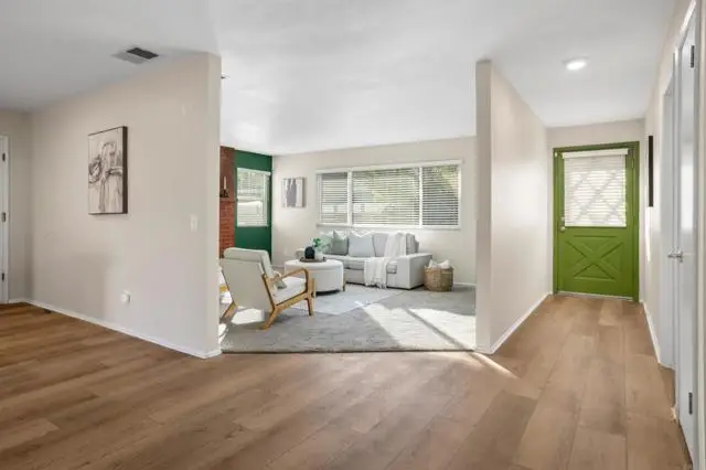 1227 Dolphin Circle, Vista, CA 92084 - Image #2