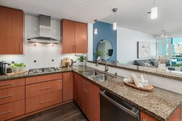 325 7th Avenue #1001, San Diego, CA 92101