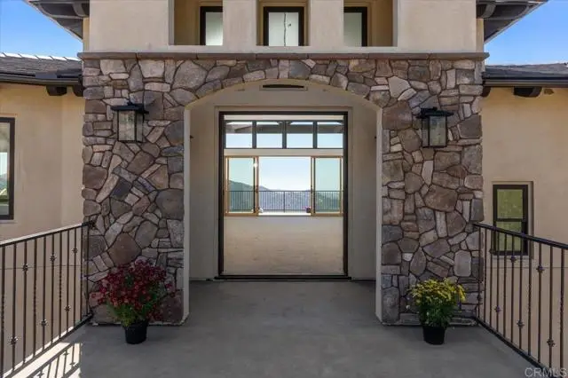 9607 Misty Meadow Lane, Escondido, CA 92026 - Image #3