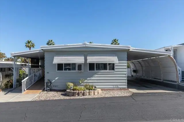 718 Sycamore Avenue #44, Vista, CA 92083 - Image #2