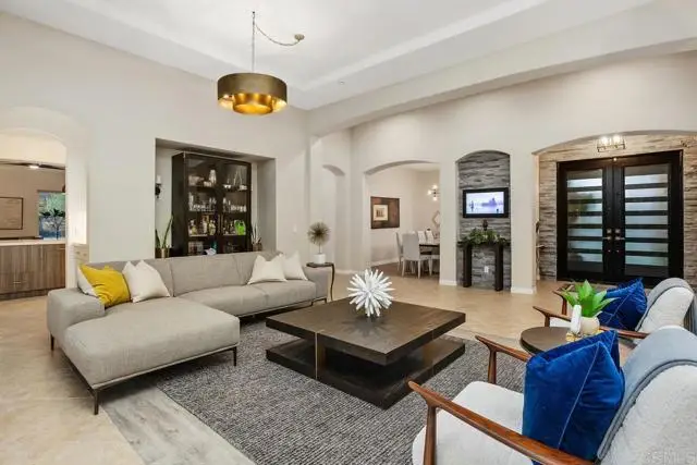 2409 Andersen Lane, Vista, CA 92084 - Image #3