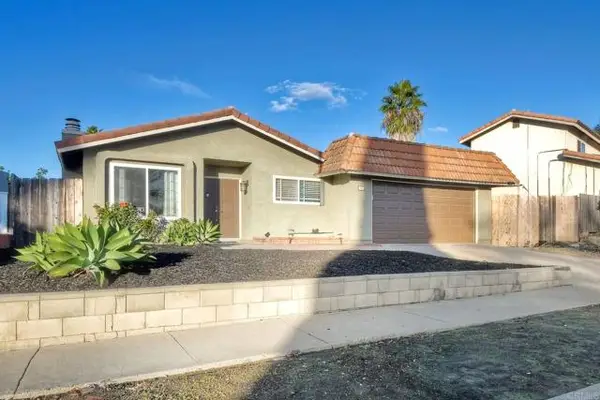 166 Mckinley Street, Oceanside, CA 92057