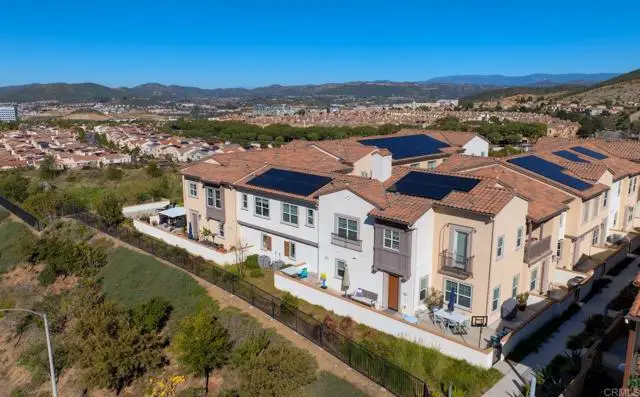 815 Blackstone Dr, San Marcos, CA 92078 - Image #2