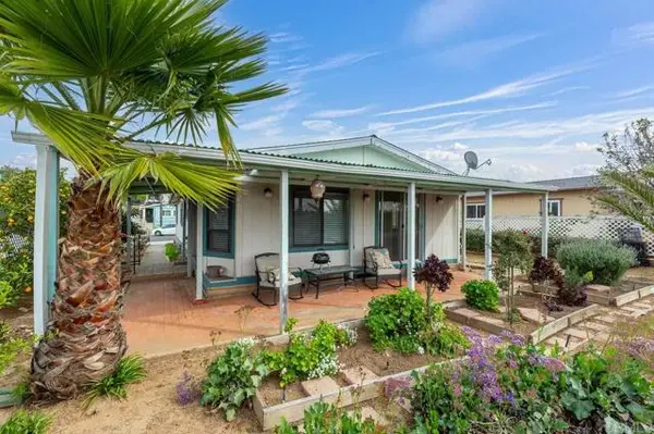 1719 Kiwi Gln, Escondido, CA 92026