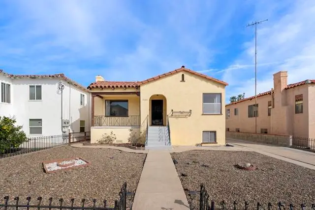 3040 Byron Street, San Diego, CA 92106 - Image #2