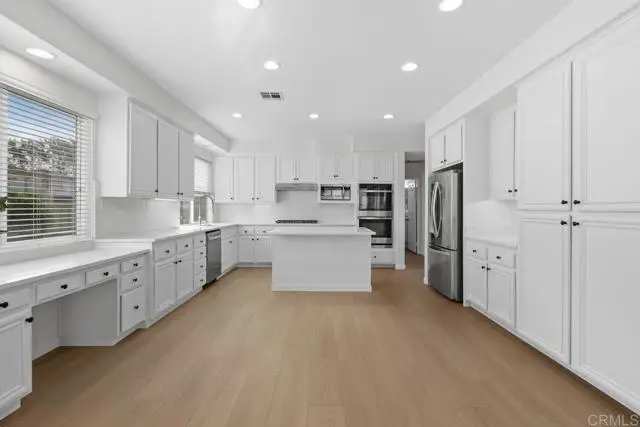 3545 Knollwood Drive, Carlsbad, CA 92010 - Image #2