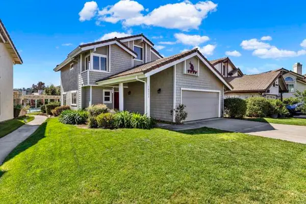 10353 Oak Ranch Lane, Escondido, CA 92026