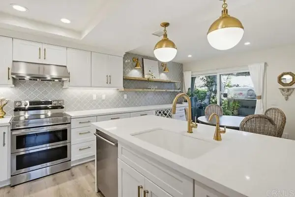 11870 Caminito Ronaldo #139, San Diego, CA 92128