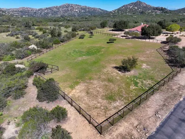 10204 Mount Olympus Valley Rd Road, Fallbrook, CA 92028 - #3