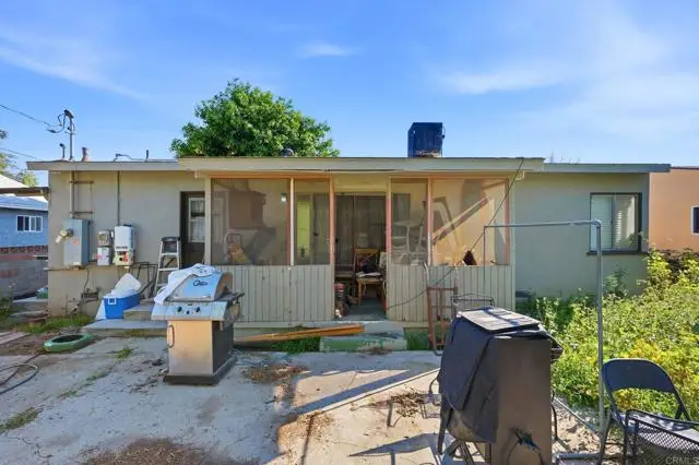 20211 Schoolcraft Street, Winnetka, CA 91306 - #3