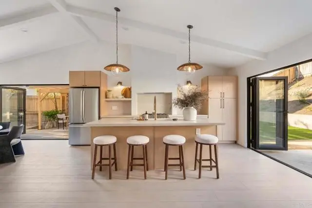 1916 Laurel Road, Oceanside, CA 92054 - #2