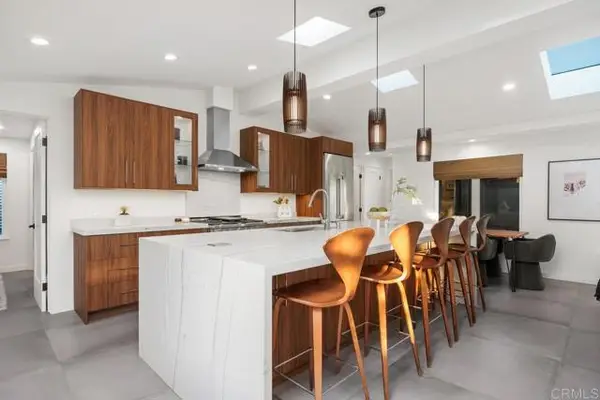 803 Saxony Road, Encinitas, CA 92024