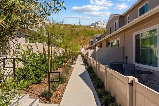 311 Minneola Place, Fallbrook, CA 92028 - #3