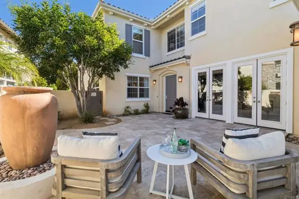 5492 Coach Ln, San Diego, CA 92130