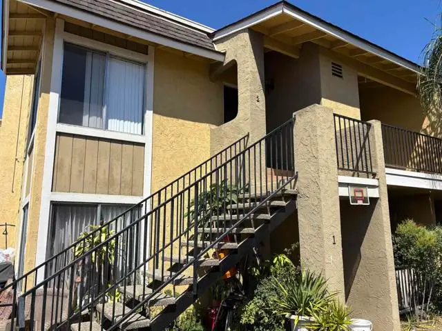 1037 E. Washington Avenue #2, Escondido, CA 92025 - #2