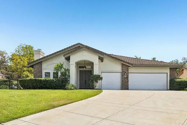 1747 Crescent Knolls, Escondido, CA 92029 - #1