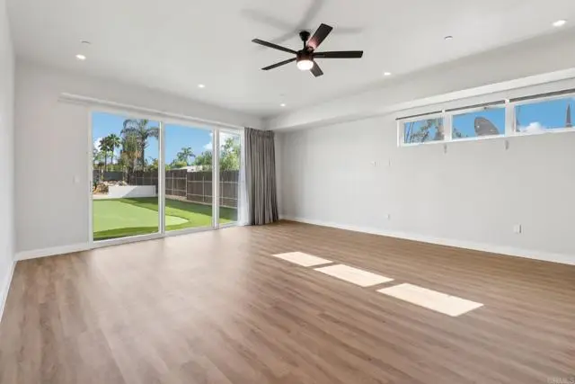 139 Almond St, Fallbrook, CA 92028 - #2