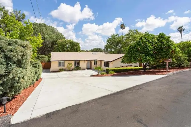 942 Cimarron, Escondido, CA 92029 - #2