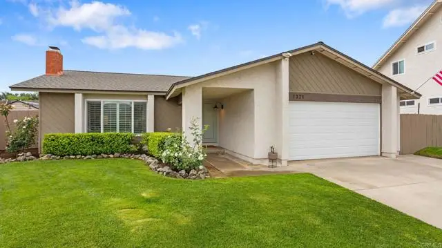 1321 Shadow Hills Court, San Marcos, CA 92069 - #2