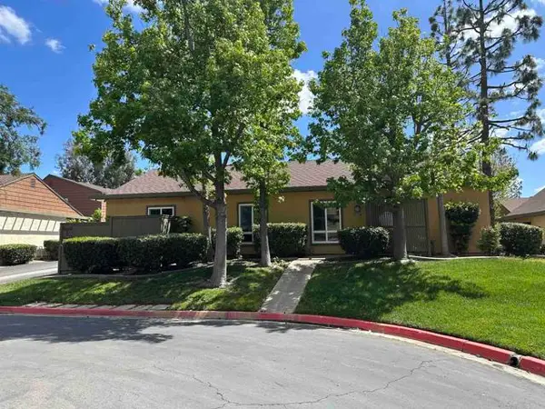 10527 Caminito Pollo, San Diego, CA 92126