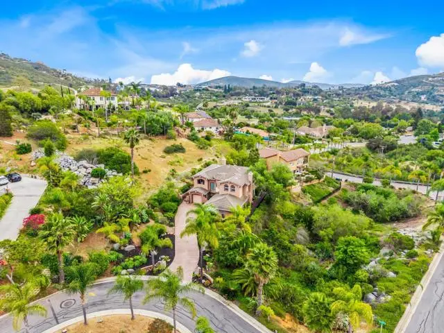 3727 Vista Rim Place, Vista, CA 92084 - #3