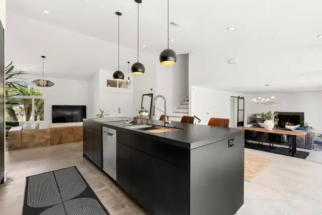 1609 Honeysuckle Court, Encinitas, CA 92024 - #2