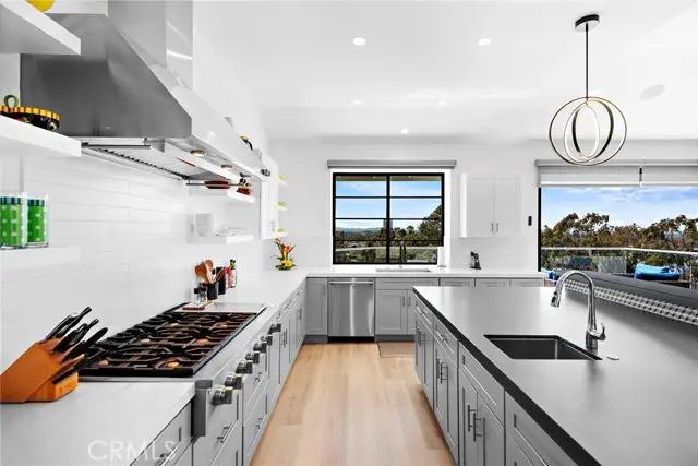 17 Monaco #12, Newport Beach, CA 92660 - Image #2