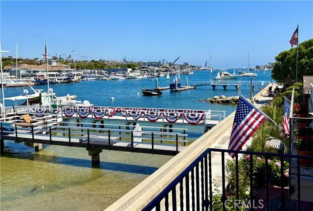 117 E Bay Front, Newport Beach, CA 92662 - Image #1