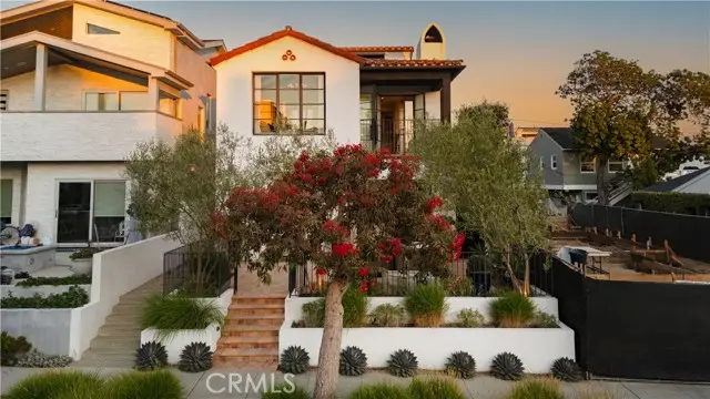 616 Narcissus Avenue, Corona Del Mar, CA 92625 - Image #2
