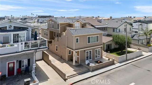 126 47th Street #1, Newport Beach, CA 92663 - Image #2