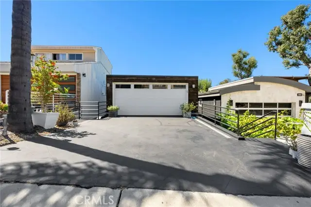 1077 Tia Juana Street, Laguna Beach, CA 92651 - Image #3