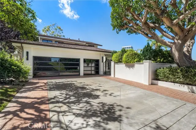 25 Rue Grand Vallee, Newport Beach, CA 92660 - Image #2