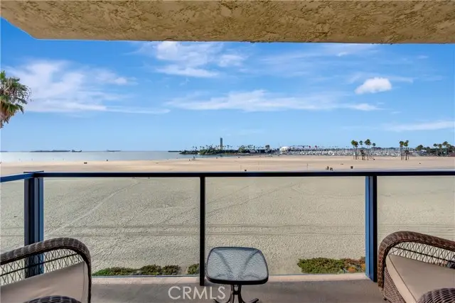1 3rd Place #302, Long Beach, CA 90802 - #3