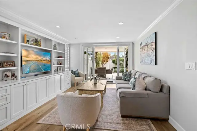 739 Avocado, Corona Del Mar, CA 92625 - Image #1