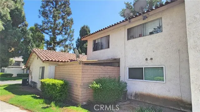 325 Camarillo Street, Placentia, CA 92870 - Image #2