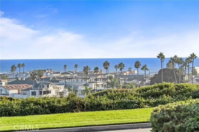 200 Paris Lane #111, Newport Beach, CA 92663 - Image #2