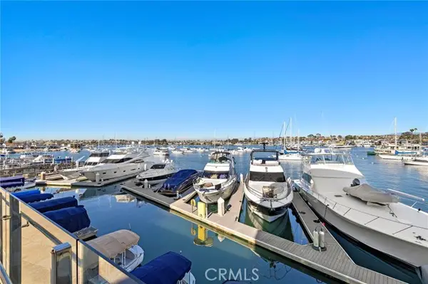 310 Fernando Street #303, Newport Beach, CA 92661