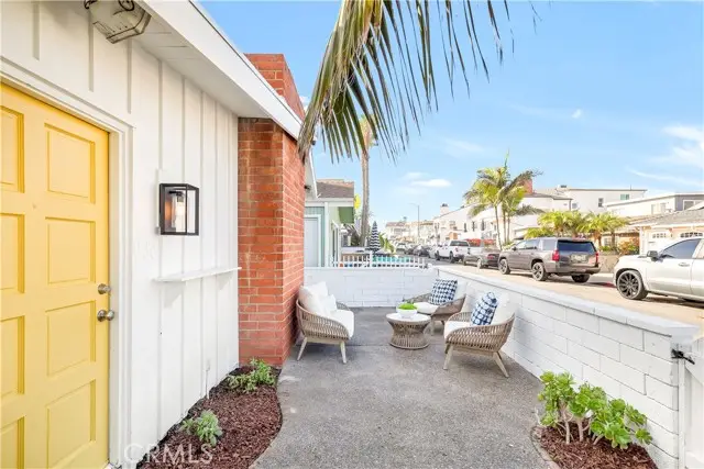 130 43rd, Newport Beach, CA 92663 - #3