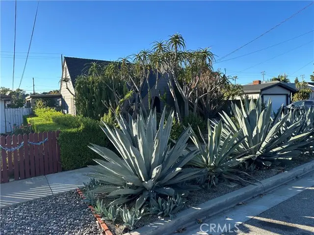 310 N Waverly, Orange, CA 92866 - Image #2